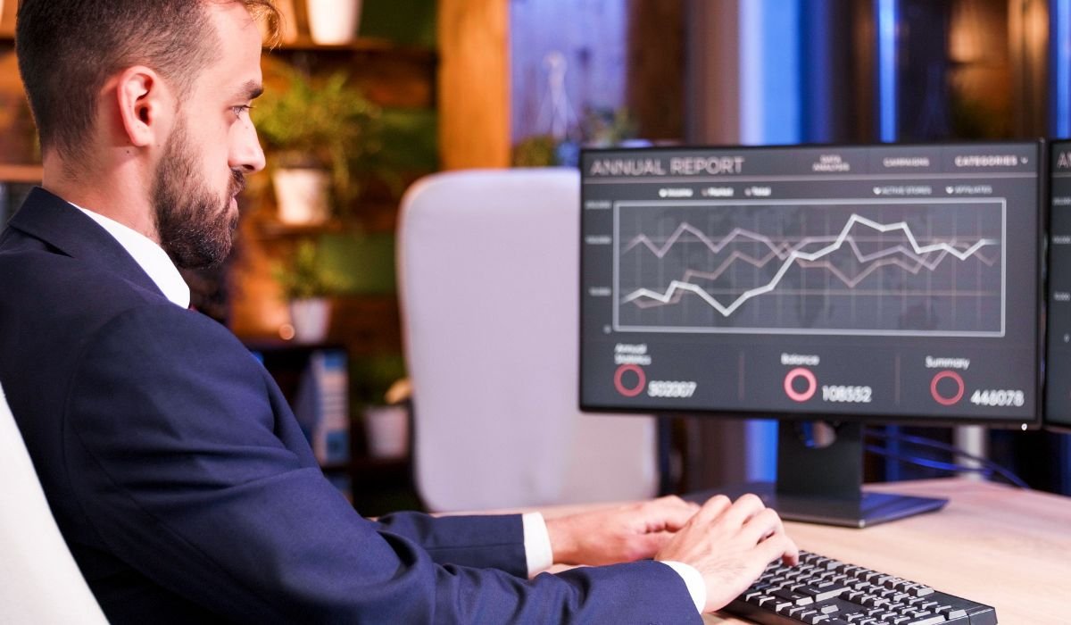 FinTechZoom.com Investment